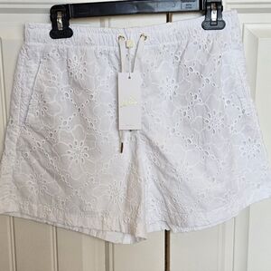 Lilly Pulitzer White Floral Eyelet Shorts